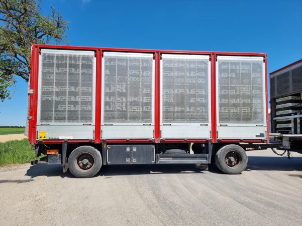 Anhänger für Geflügeltransport